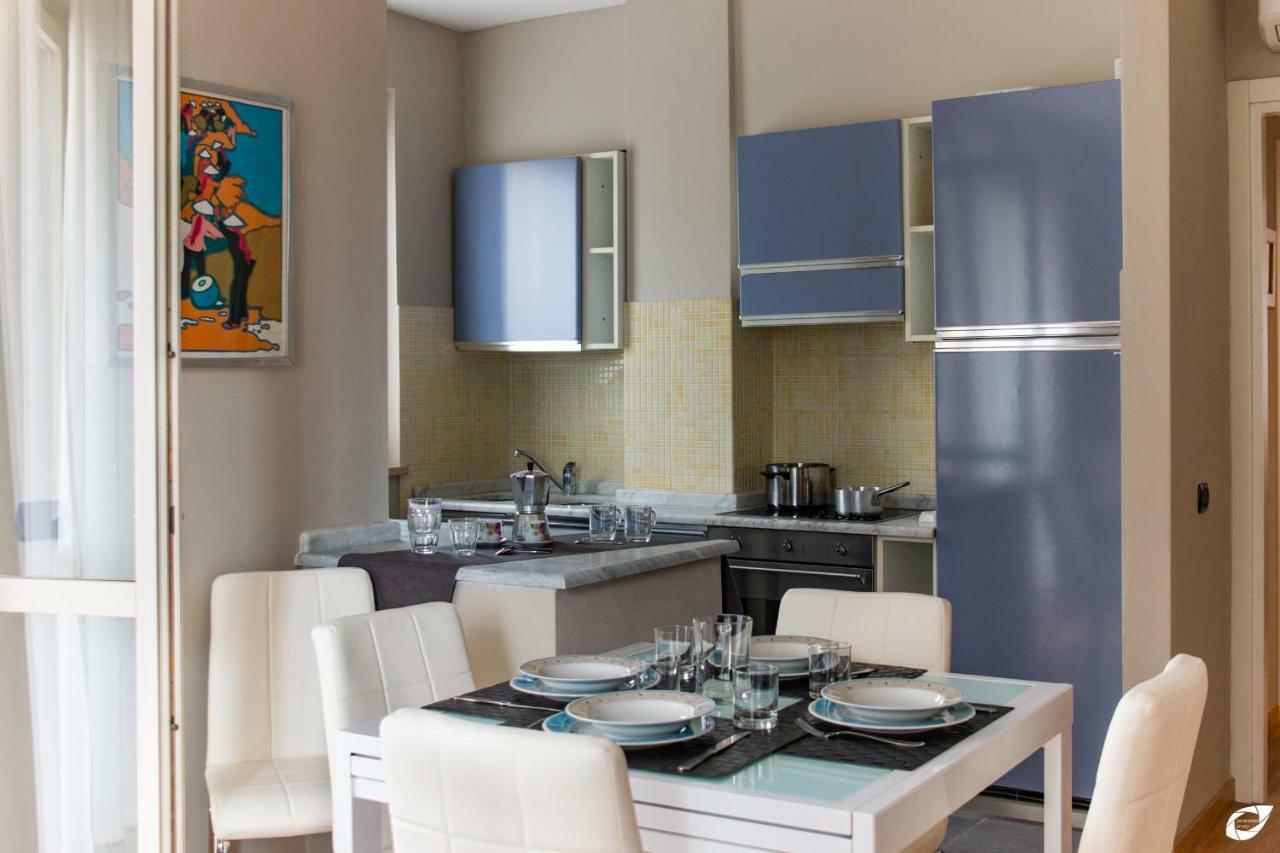 2-Bedroom Apt, With Balcony & Aircondition - 50 M From The Beach Марина-ді-П'єтразанта Екстер'єр фото